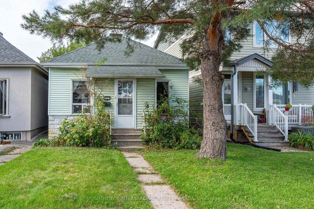 14 Marshall Boulevard, Toronto, ON M6N 2R7