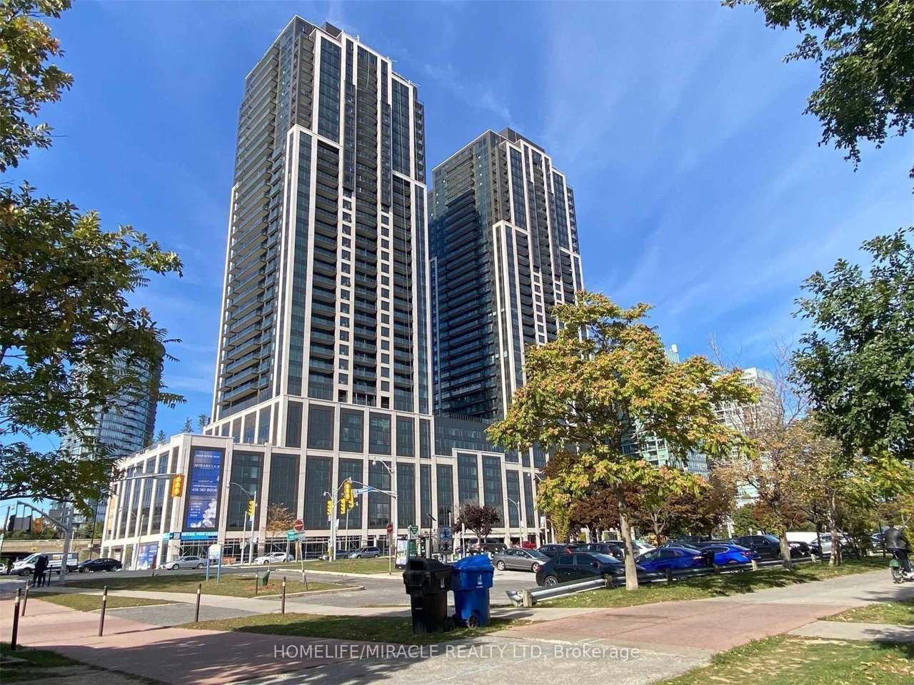 1928 Lakeshore Boulevard W 3803, Toronto, ON M6S 0B1