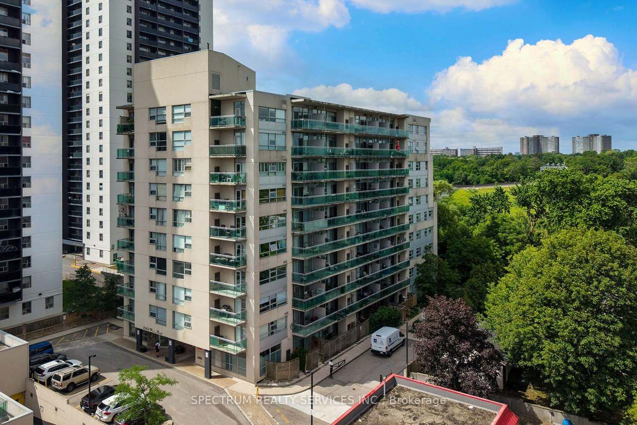 2464 Weston Road 406, Toronto, ON M9N 0A2