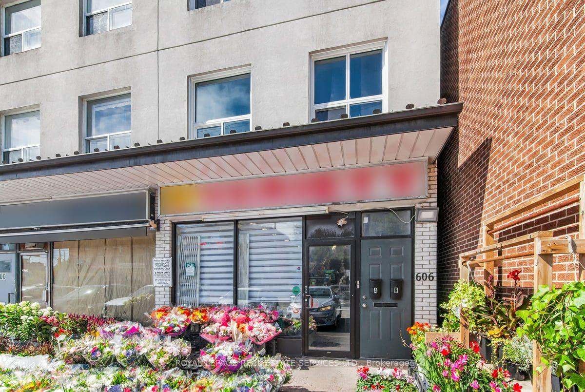 604 Marlee Avenue, Toronto, ON M6B 3J5