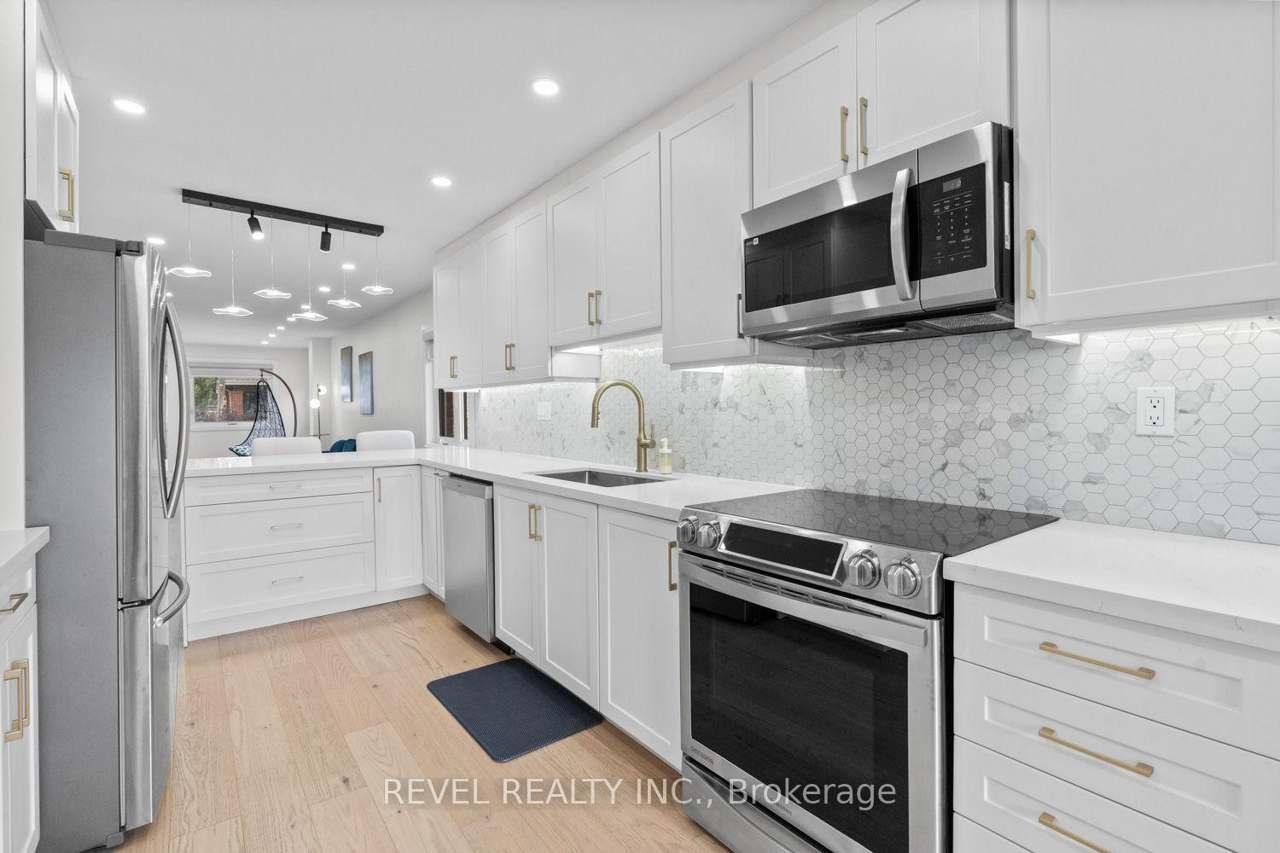163 Northland Avenue, Toronto, ON M6N 2E4