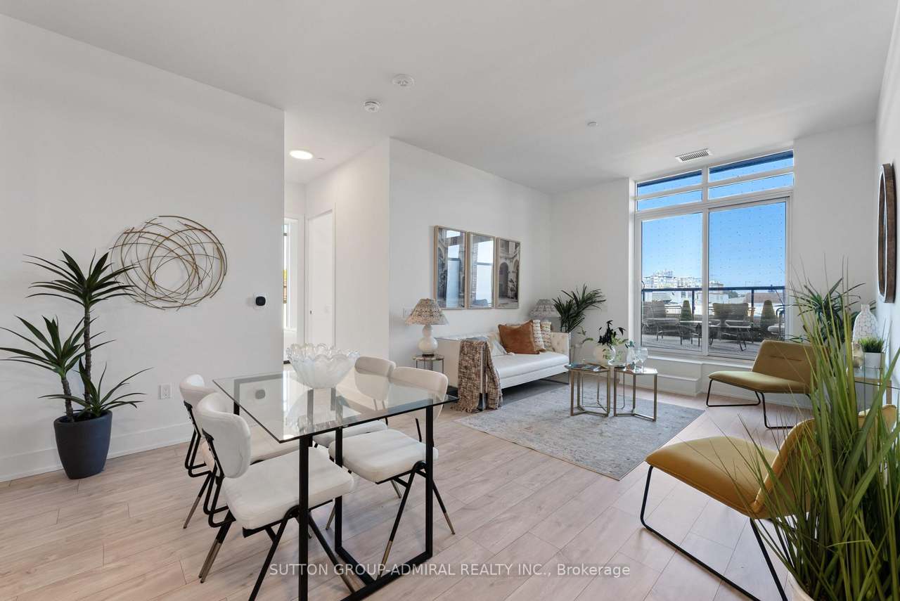 858 Dupont Street 224, Toronto, ON M6G 0C1