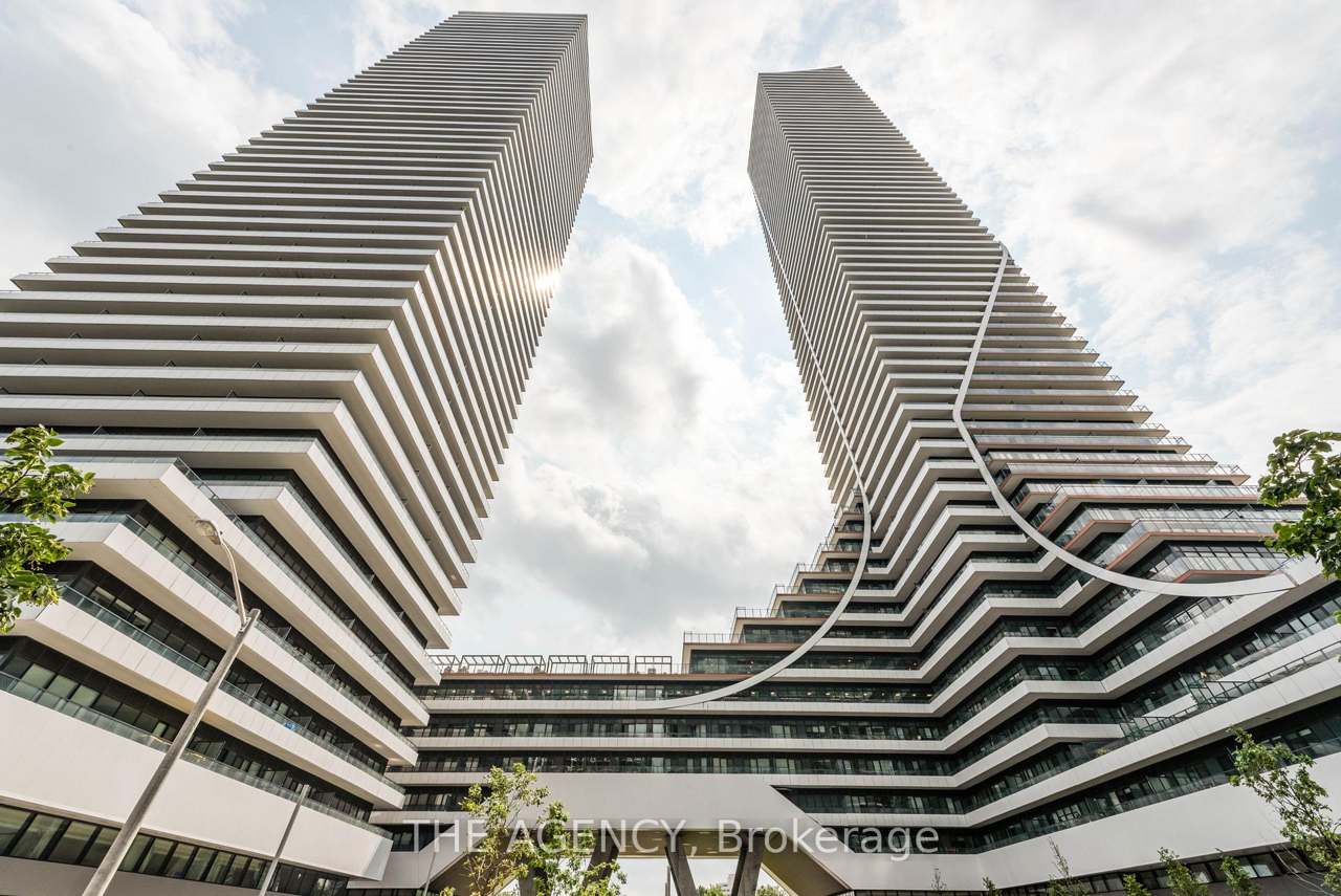 20 Shore Breeze Drive 4208, Toronto, ON M8V 1A1