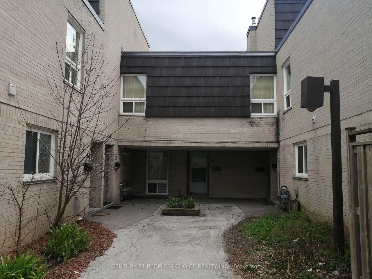 23 Four Winds Drive 14, Toronto, ON M3J 1K7