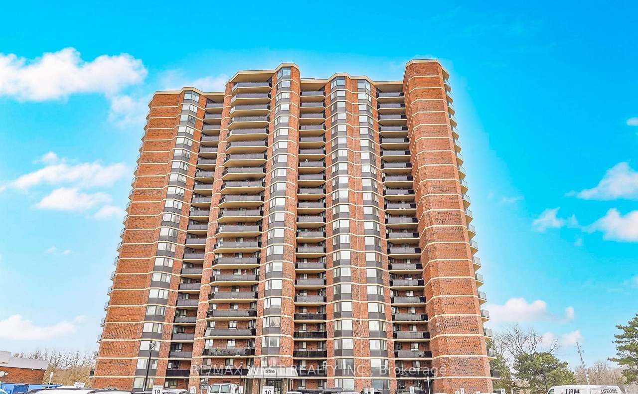 234 Albion Road PH10, Toronto, ON M9W 6A7
