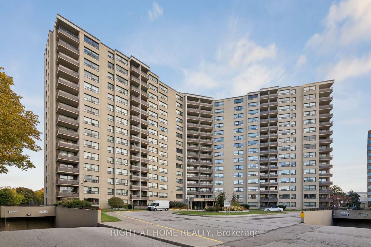451 The West Mall 807, Toronto, ON M9C 1G1