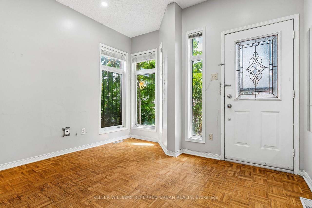 1508 Dupont Street, Toronto, ON M6P 4G7